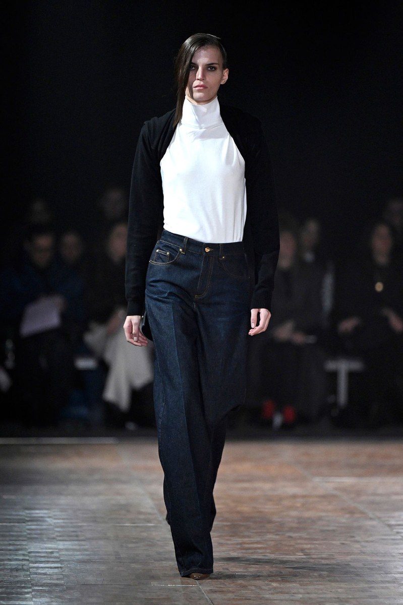 Look 2