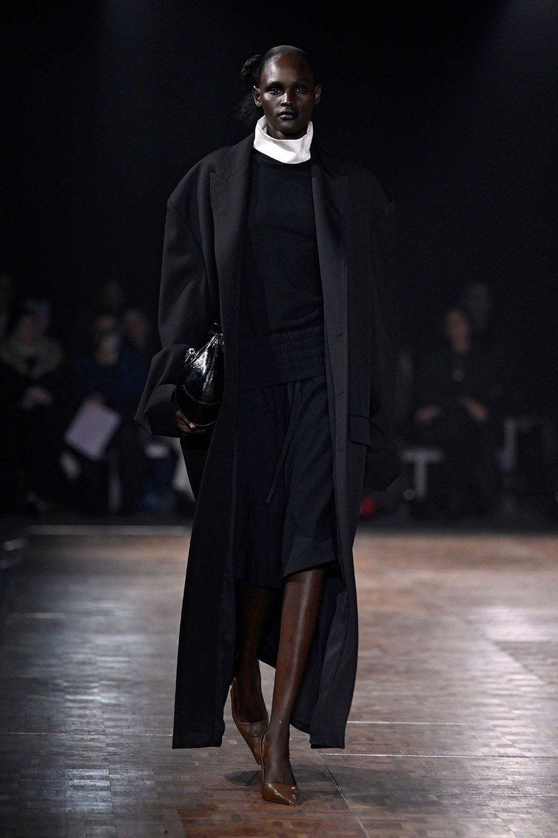 Look 8