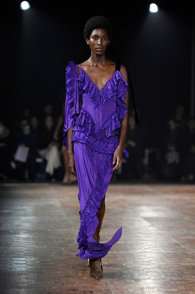 Look 25