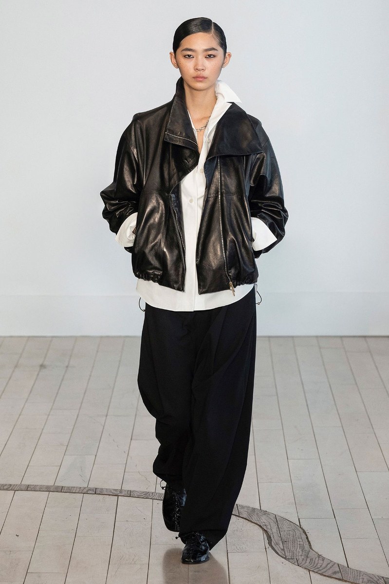 Look 5