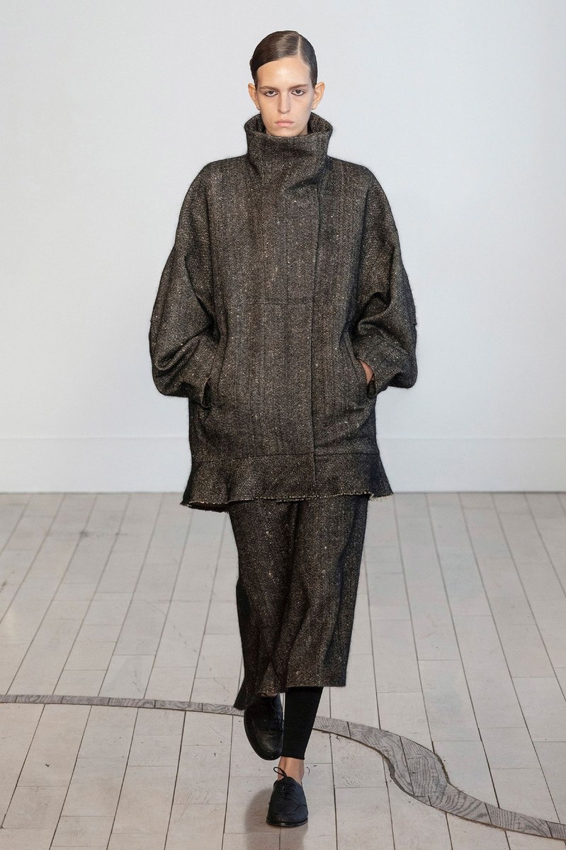 Look 13