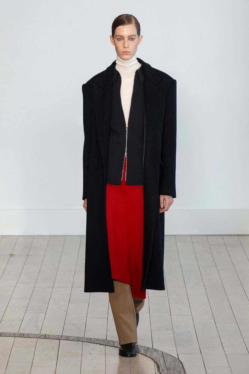 Look 18
