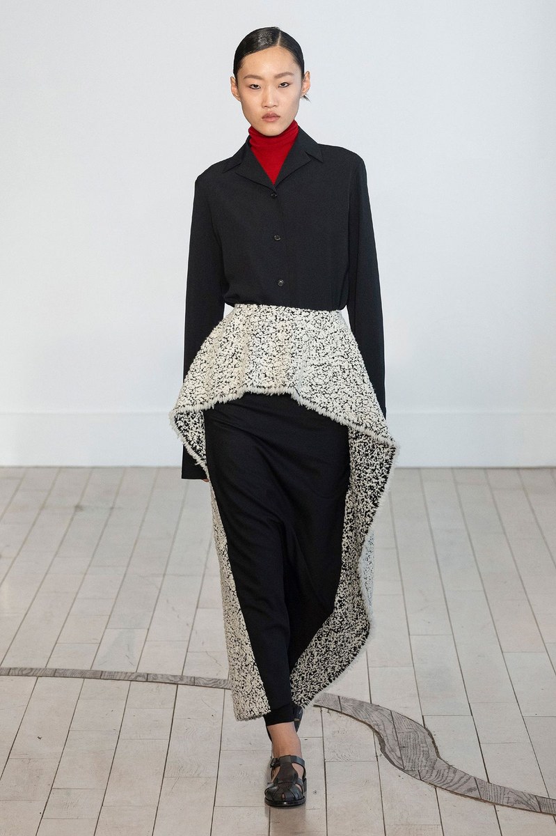 Look 19