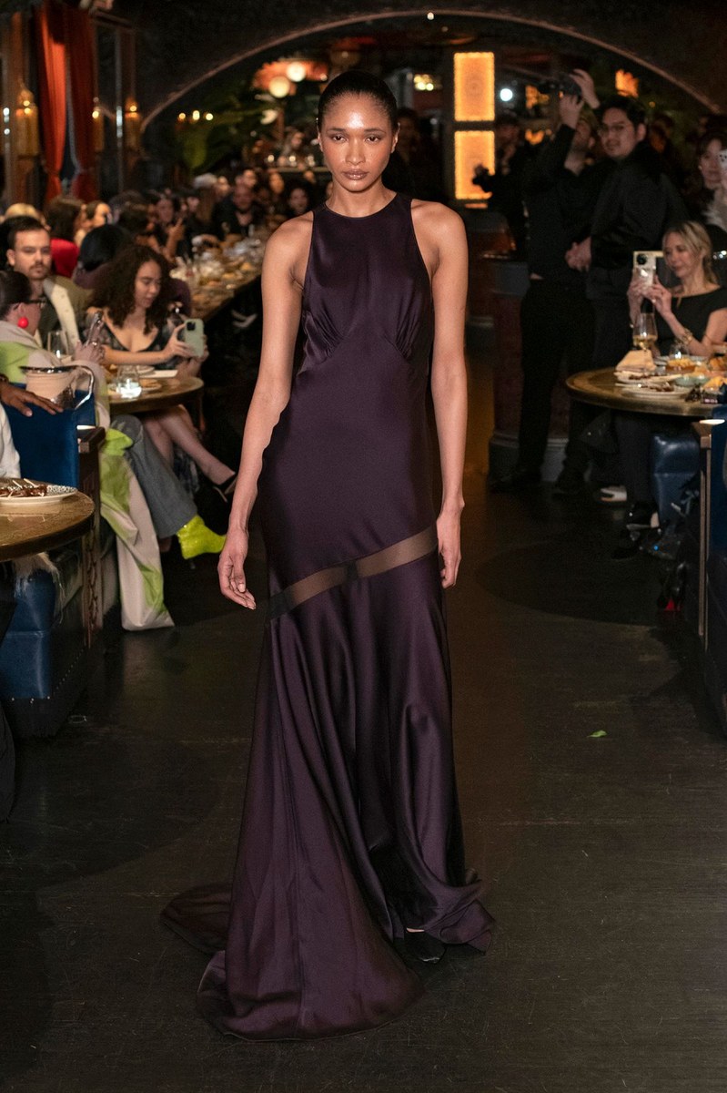Look 15