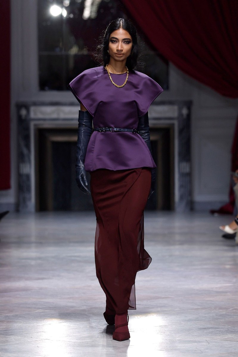 Look 4