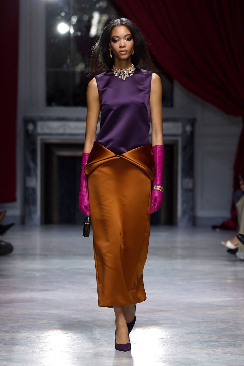 Look 12