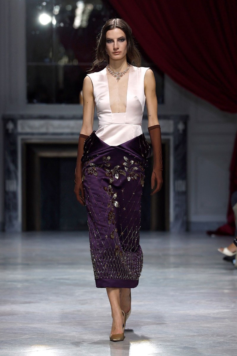 Look 24