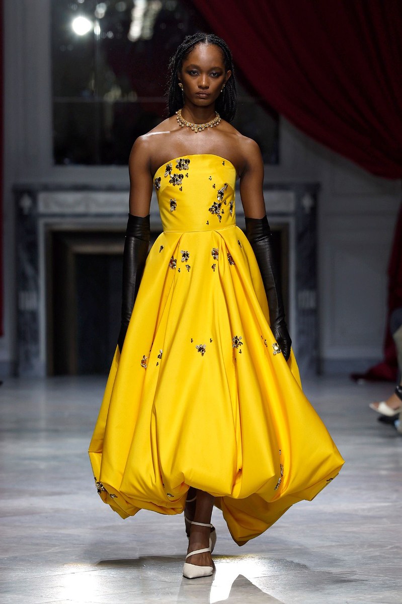 Look 30