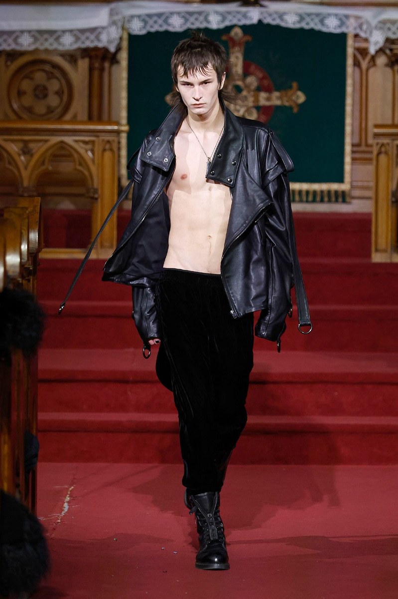 Look 4