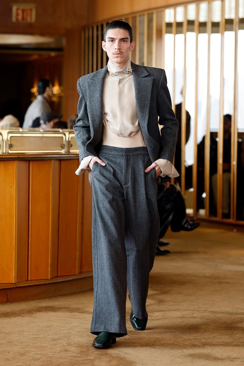 Look 7