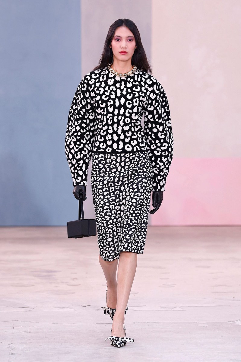 Look 8