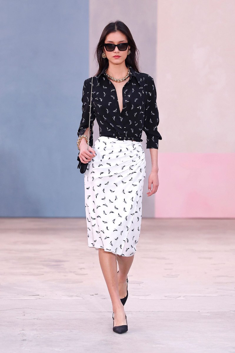 Look 24