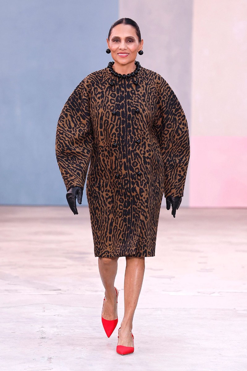 Look 26