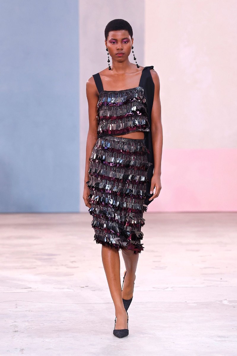 Look 32