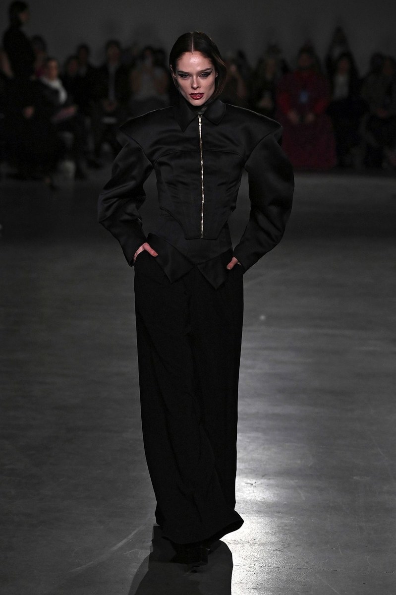Christian Siriano FW26 Women Looks Report