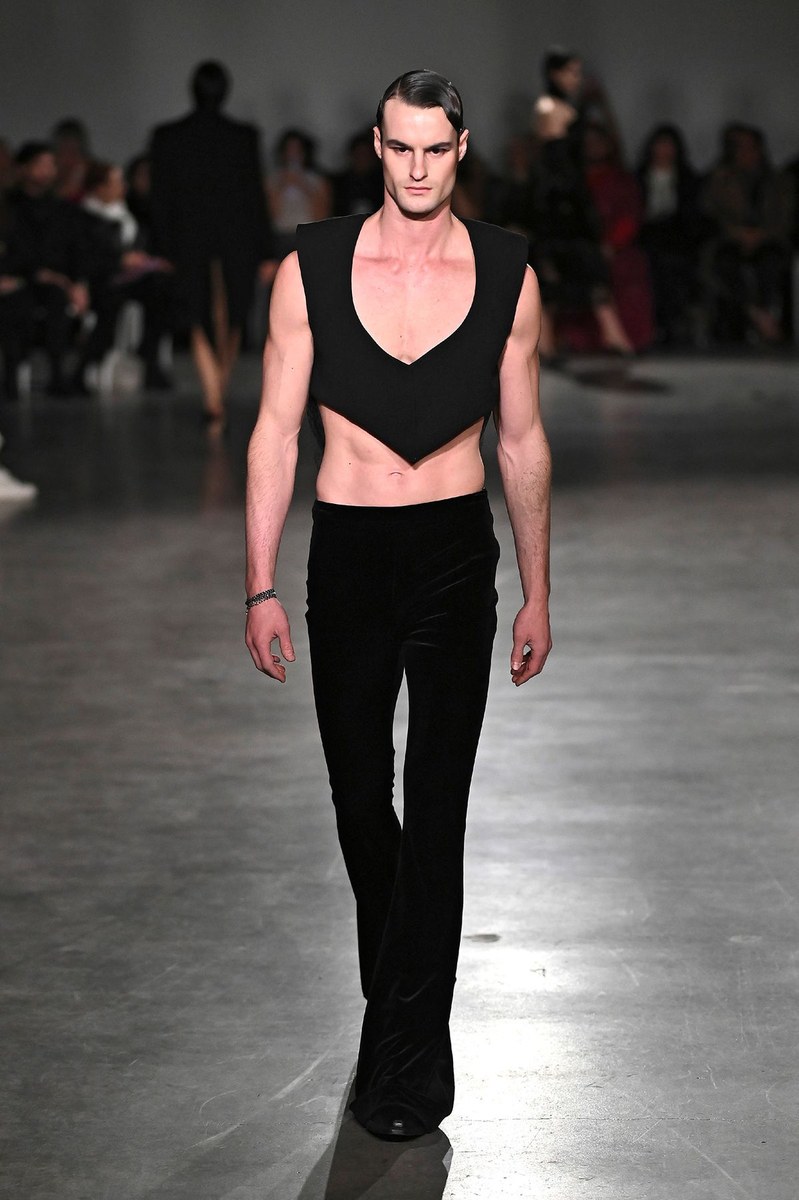 Look 13