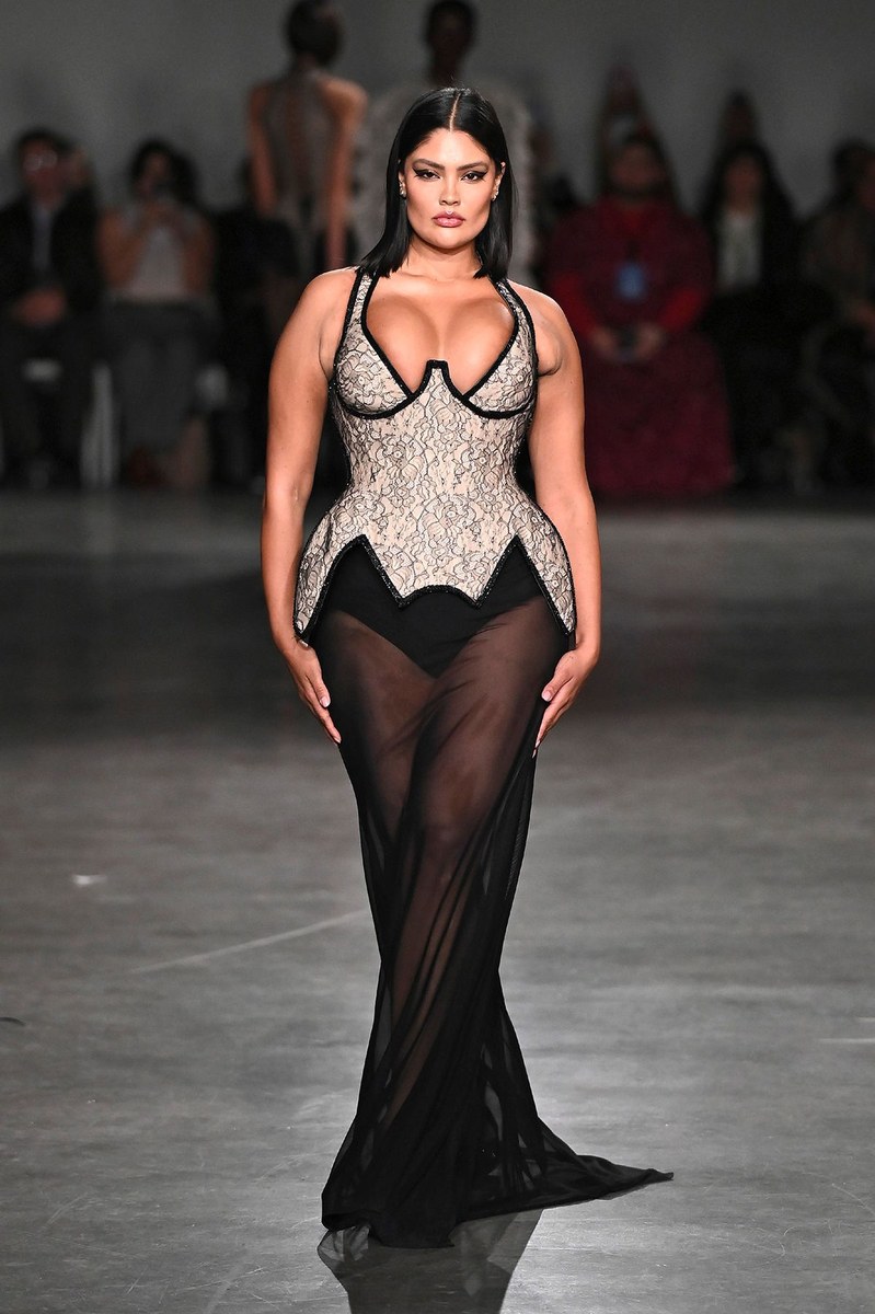 Look 23