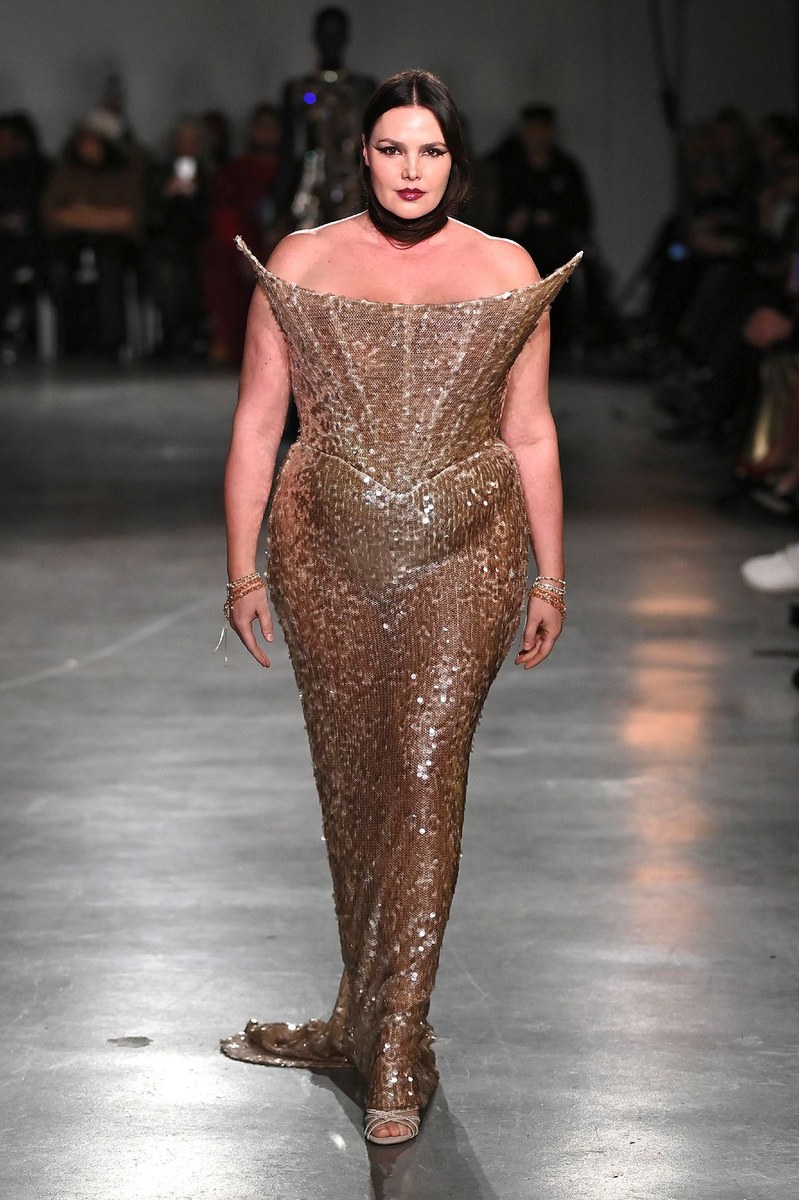 Look 48