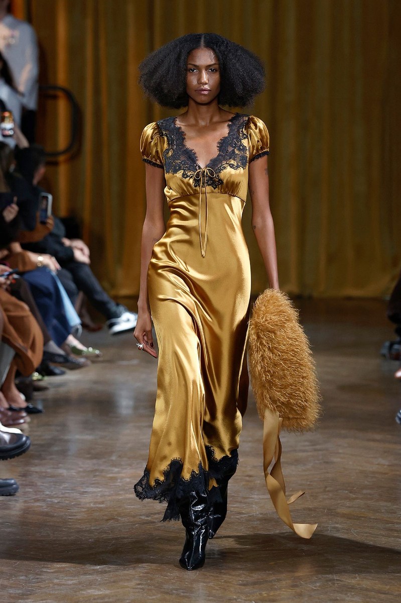 Look 4