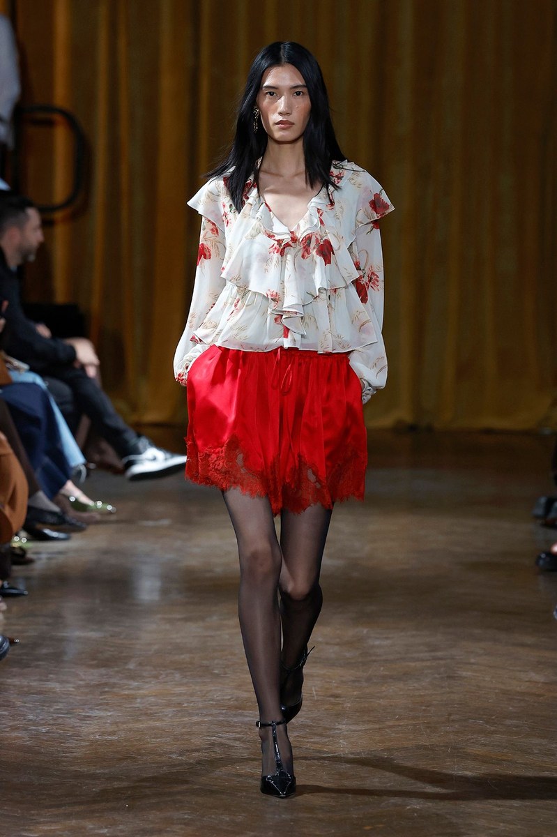 Look 12