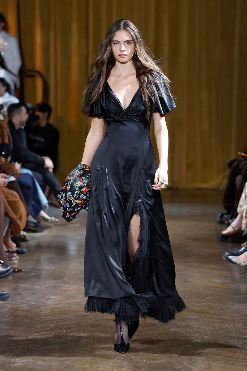 Look 19