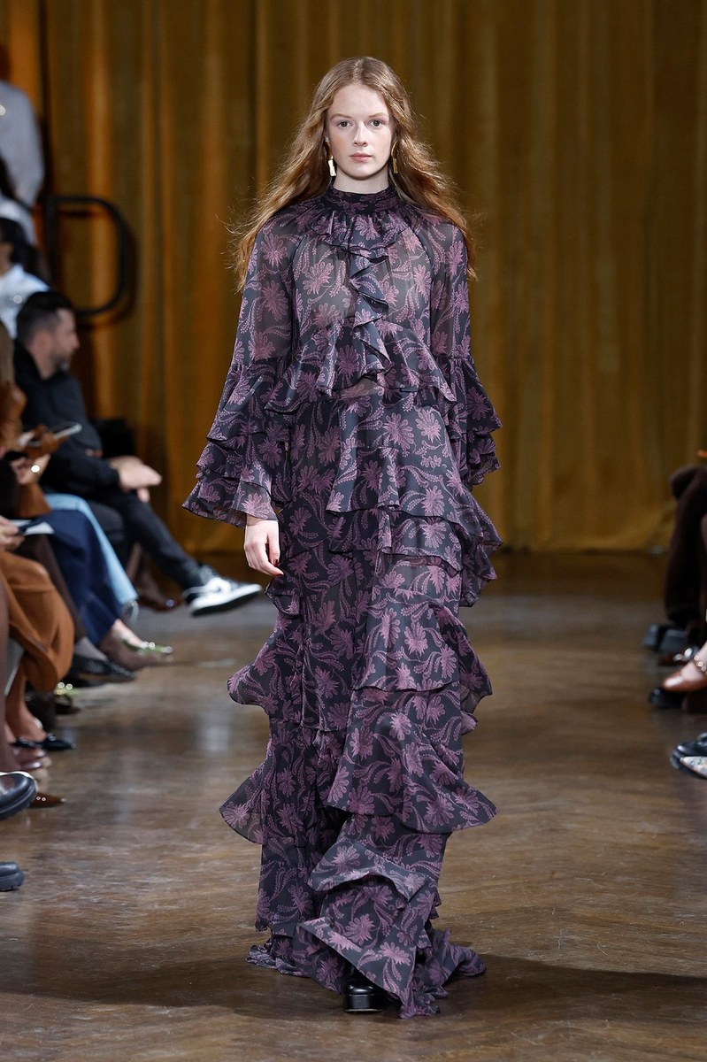 Look 25