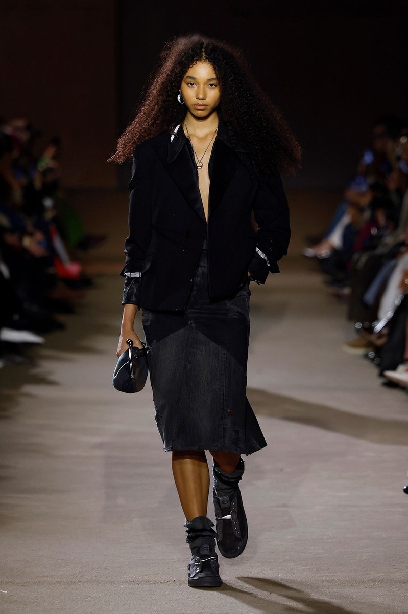 Look 2