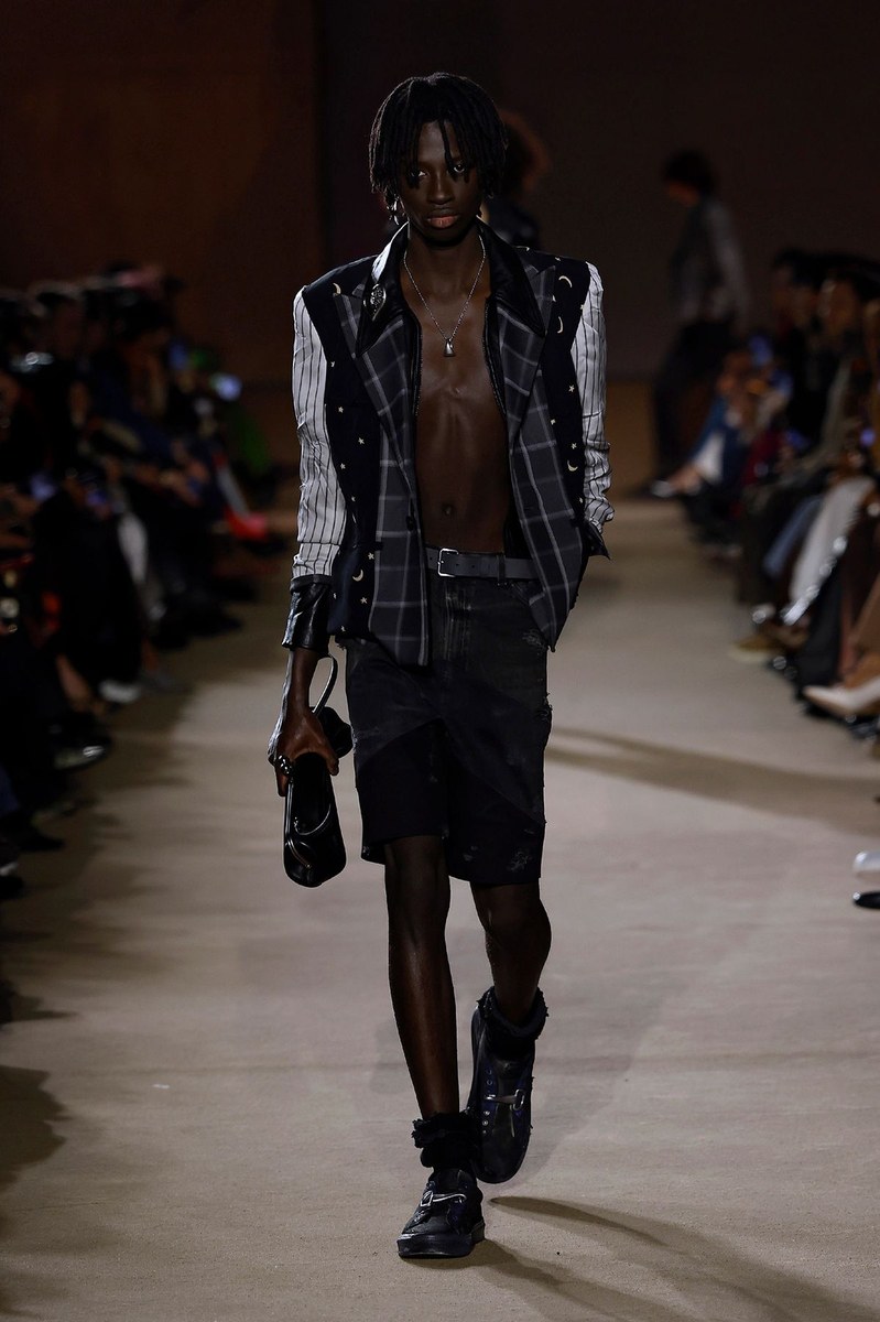 Look 7
