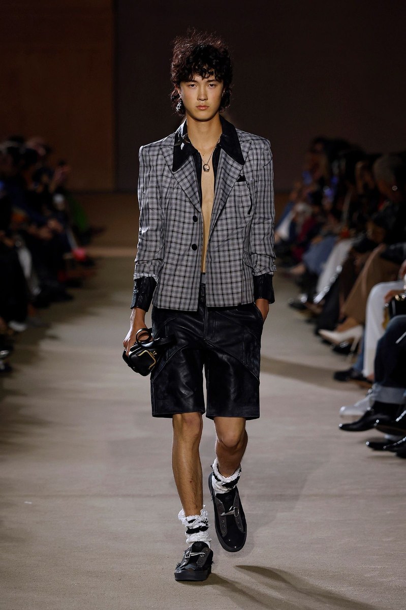 Look 22