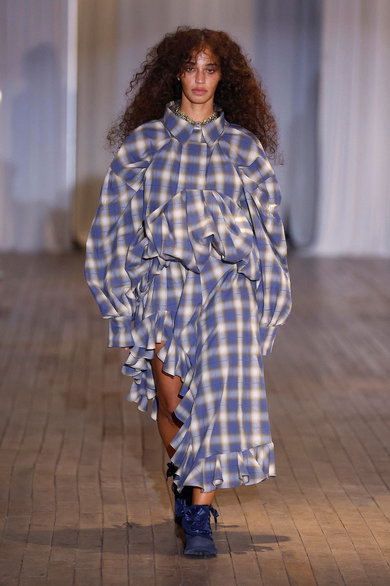 Look 4