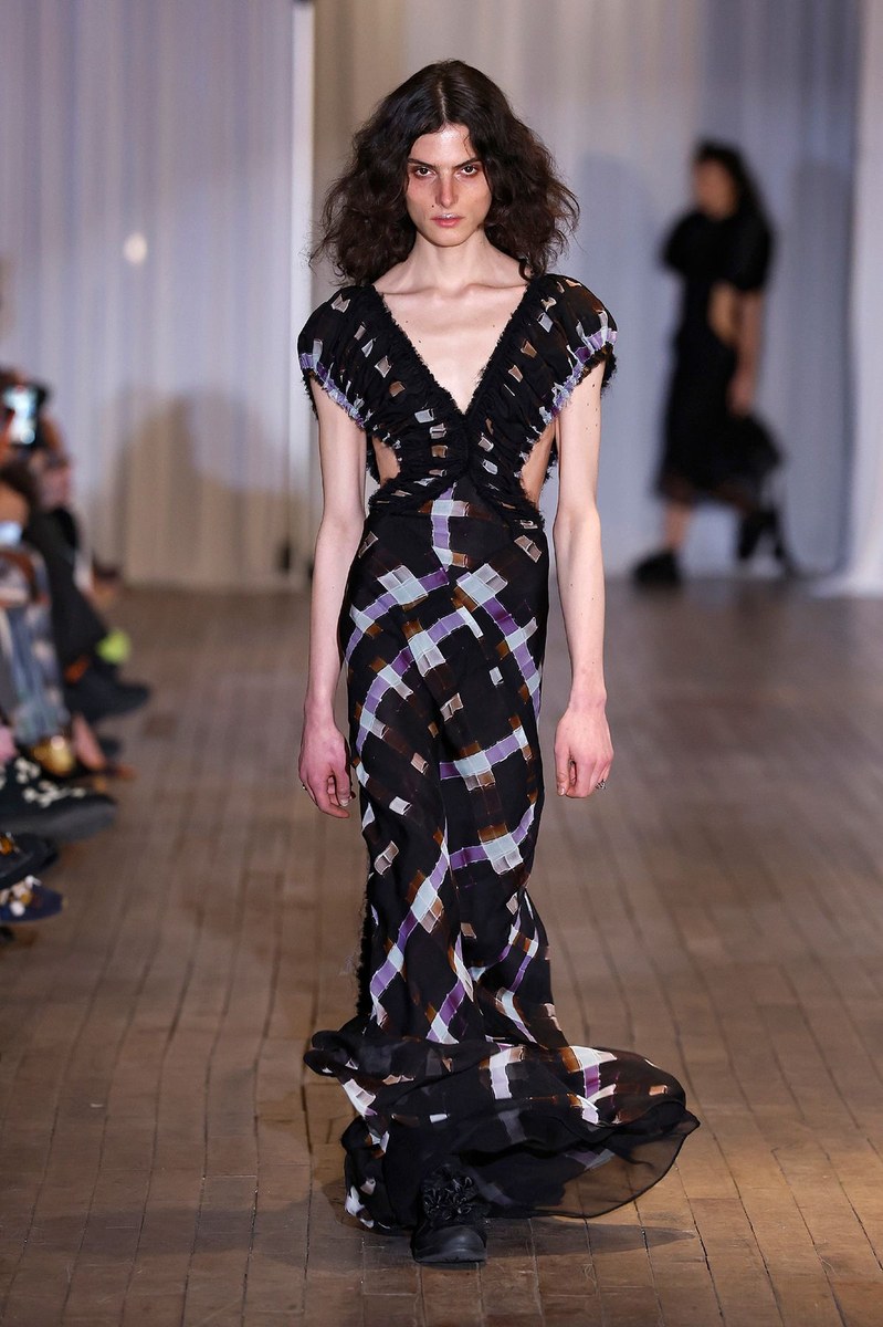Look 19