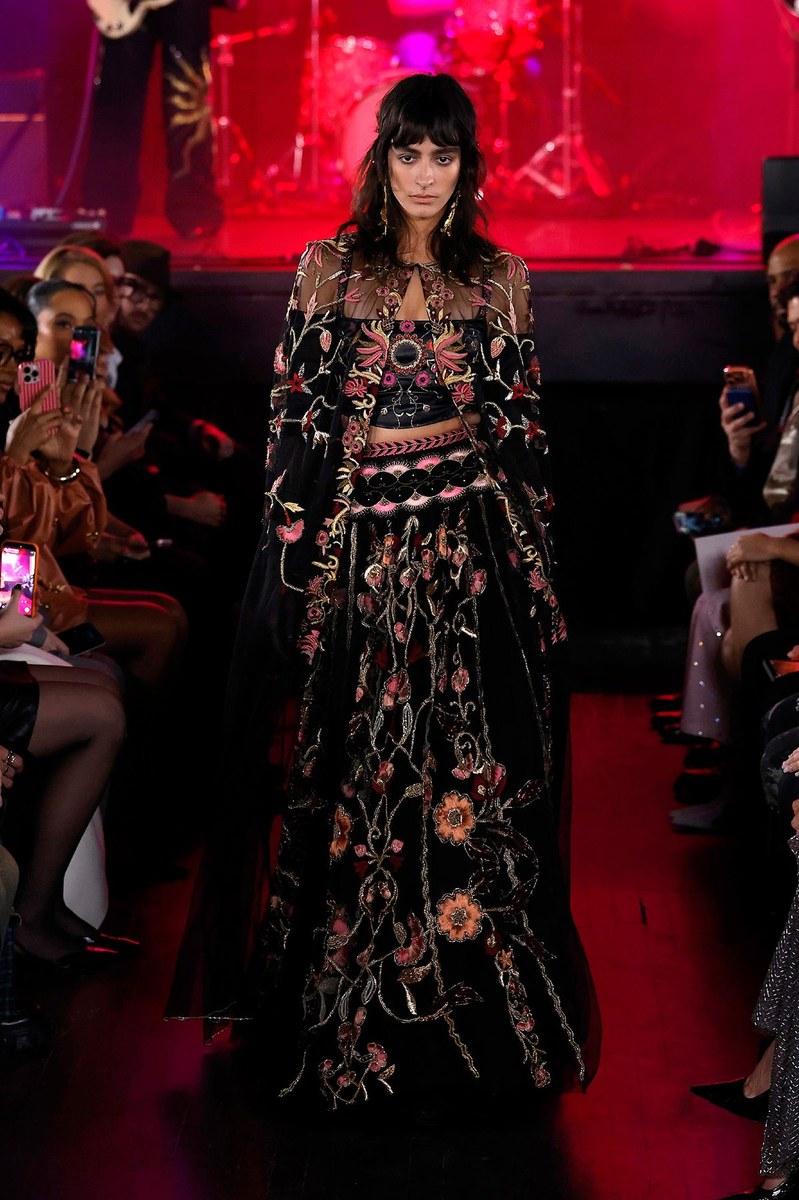 Cucculelli Saheen FW26 Women Looks Report