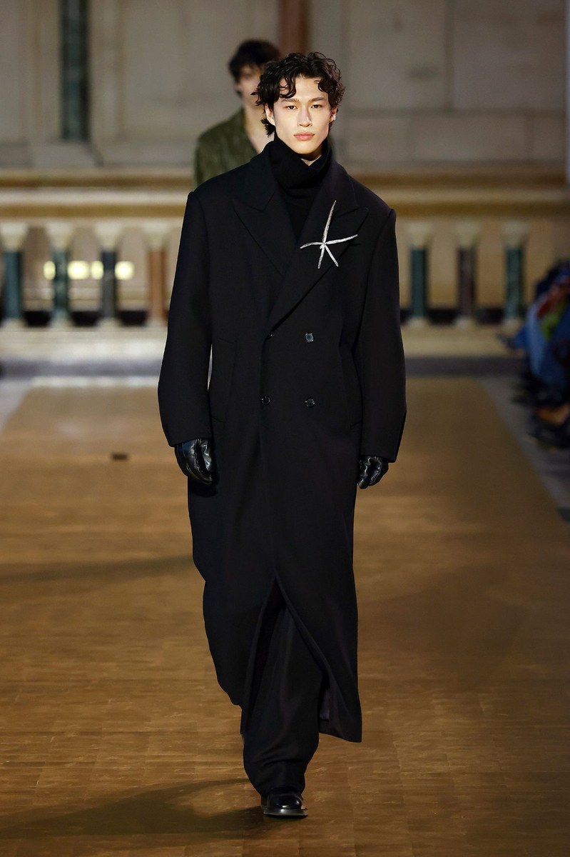 Look 13
