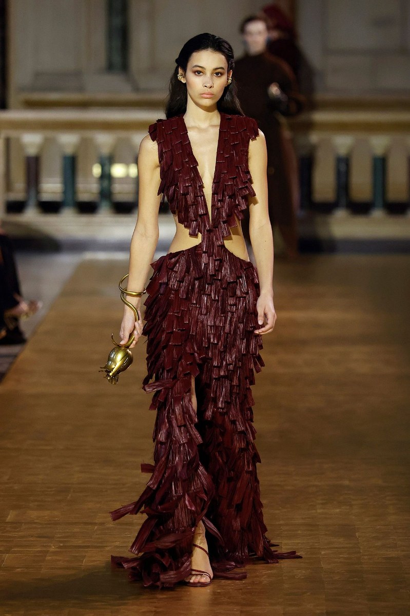 Look 30