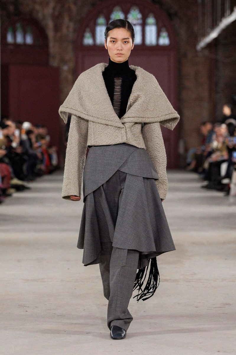 Look 7