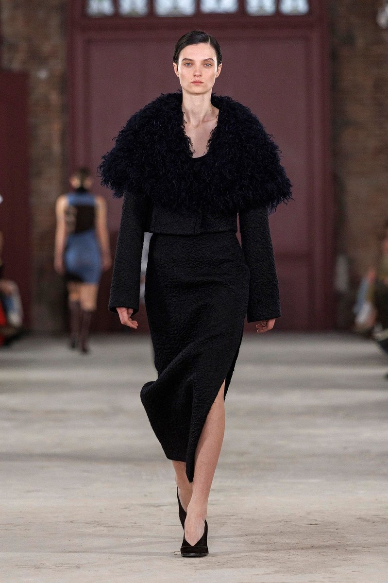 Look 33