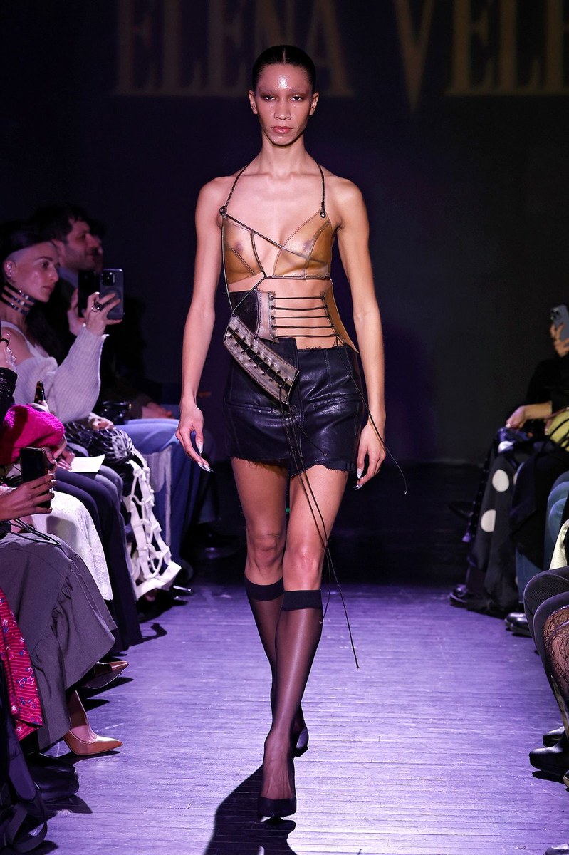 Look 11