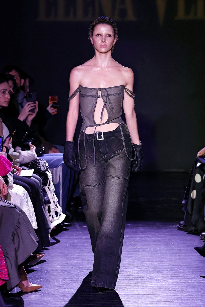 Look 15