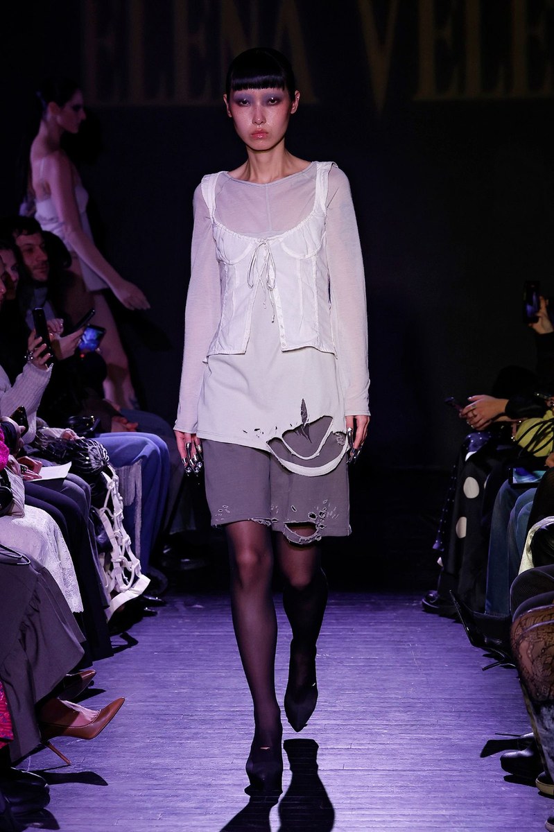 Look 24