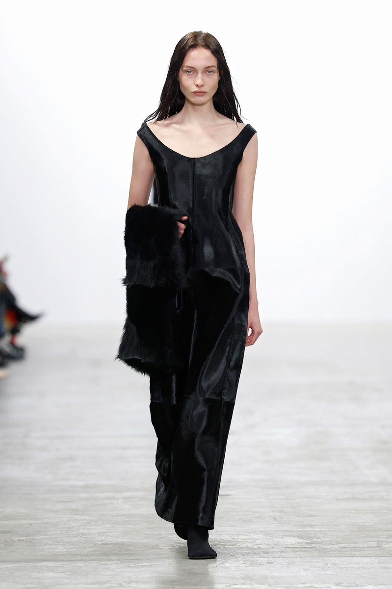 Look 7