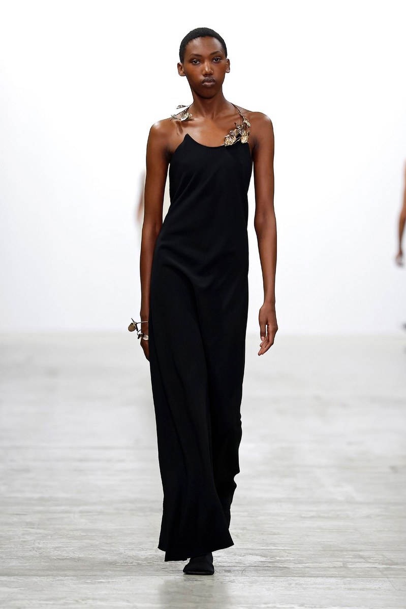 Look 27