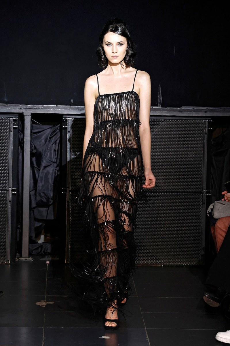 Look 18