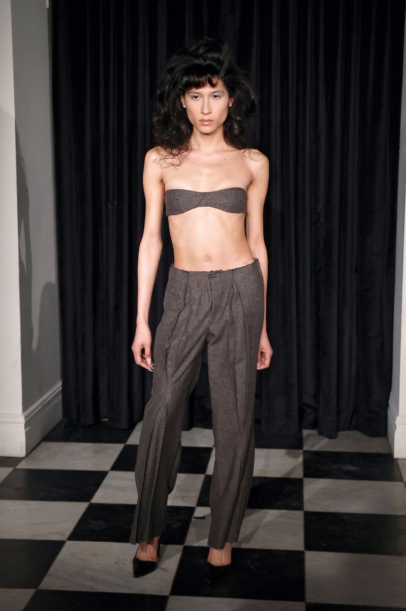 Look 3