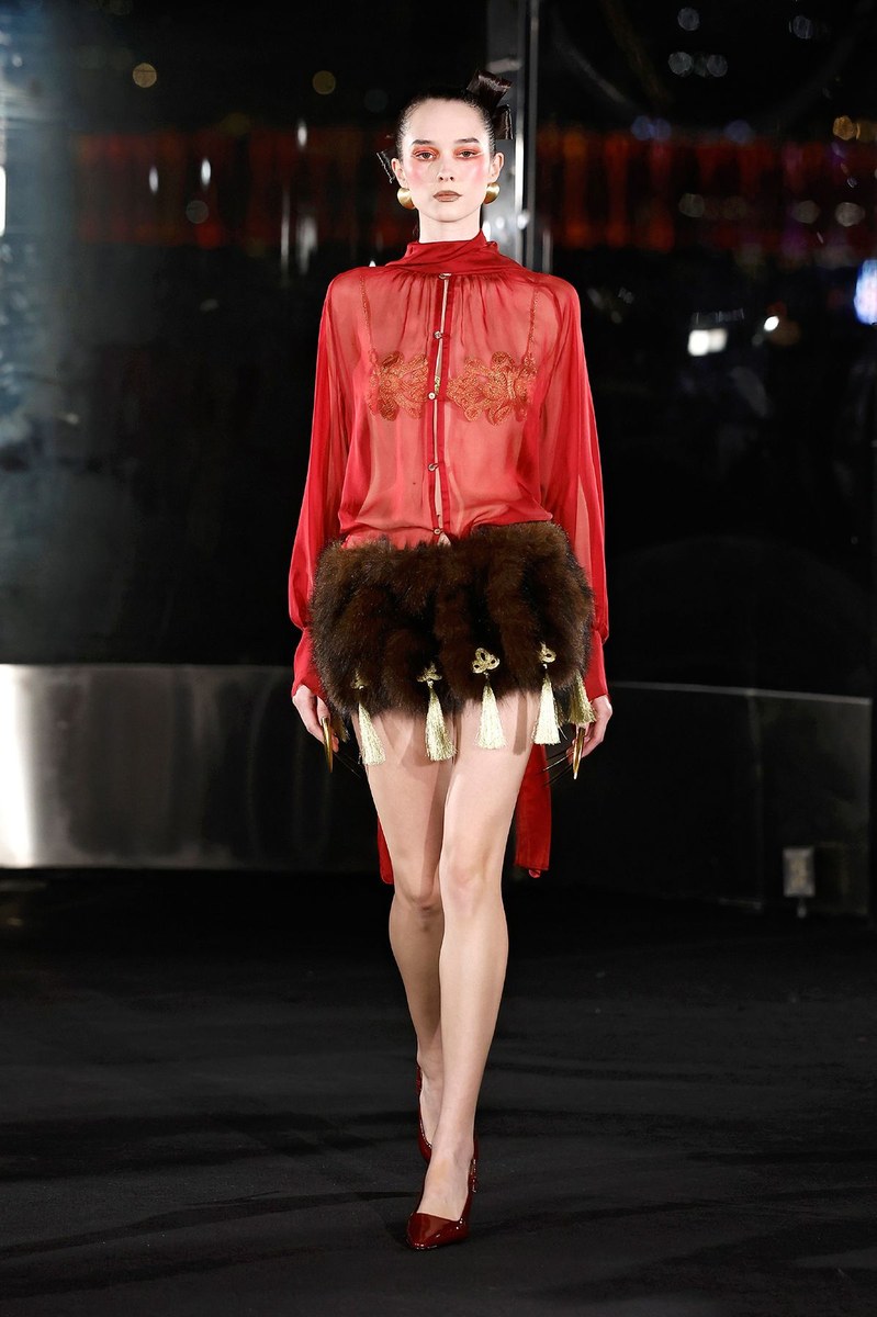 Look 5