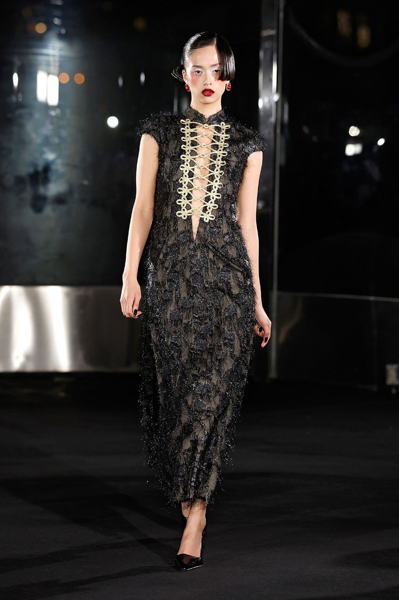 Look 27