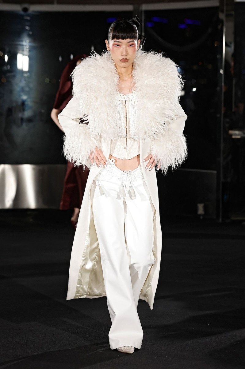 Look 33