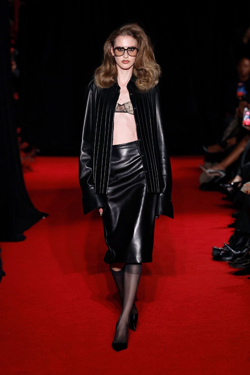 Look 8