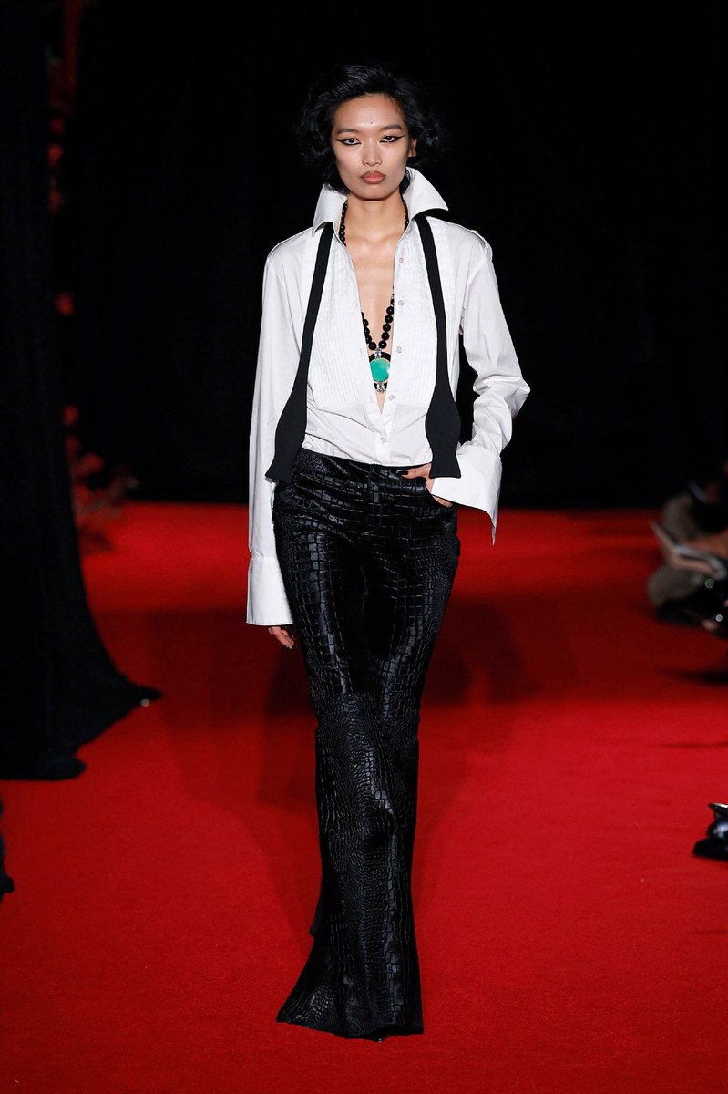 Look 14