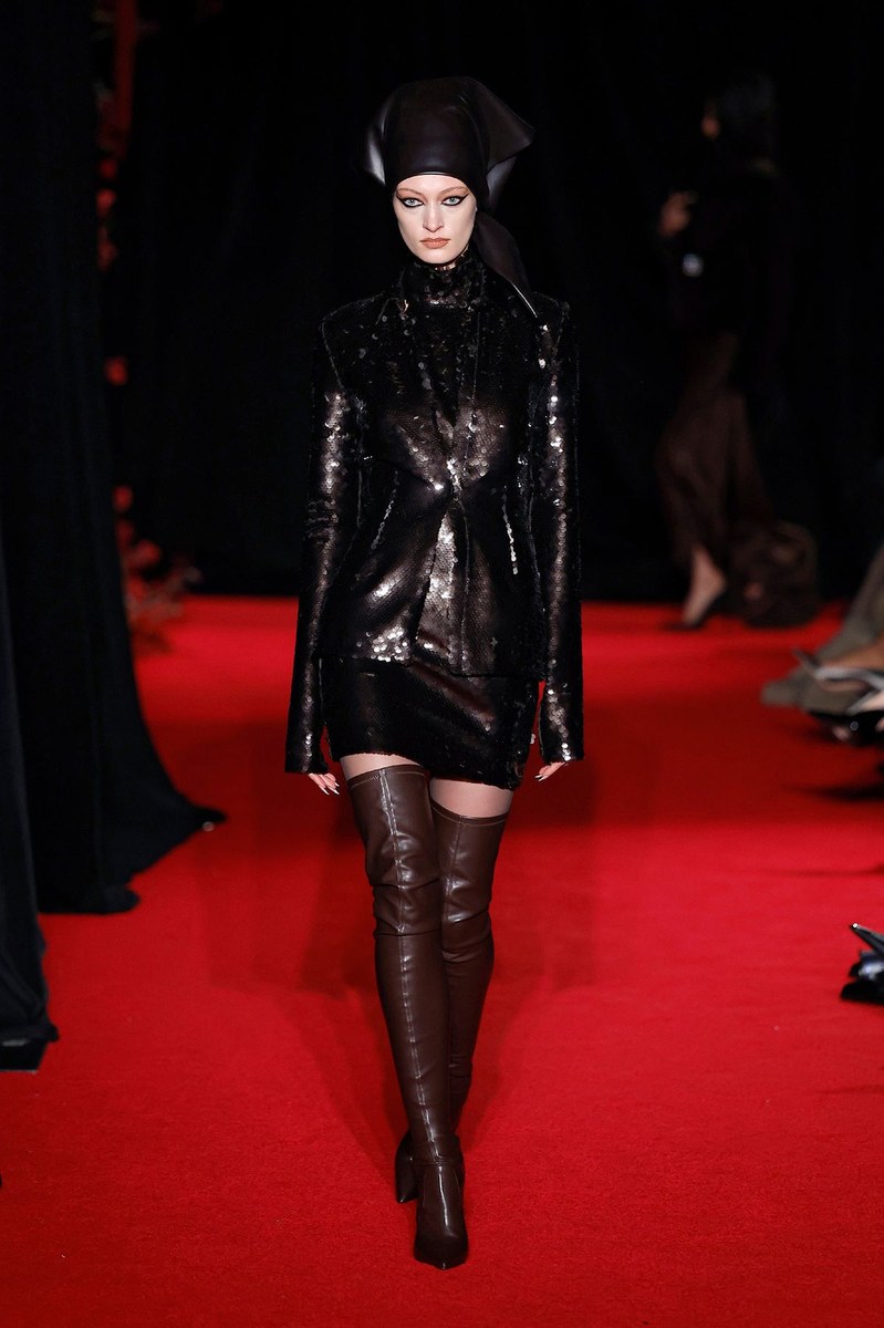 Look 27