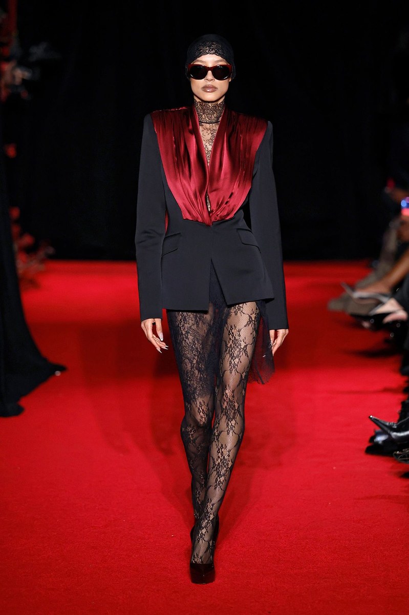 Look 30